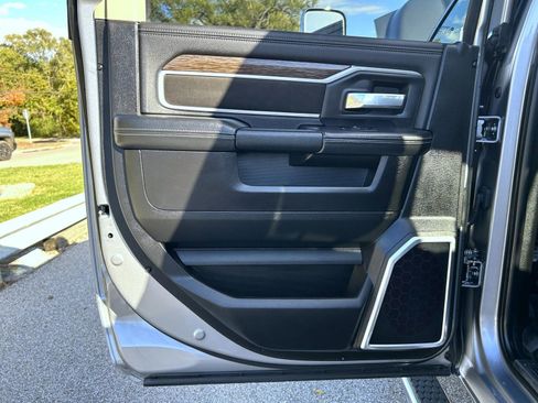 Used 2020 RAM 2500 Laramie image 20