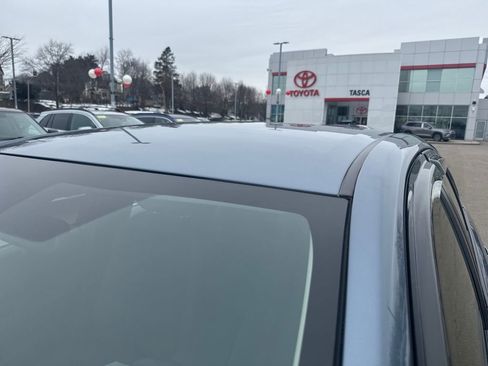 Used 2025 Toyota Corolla LE FWD image 45