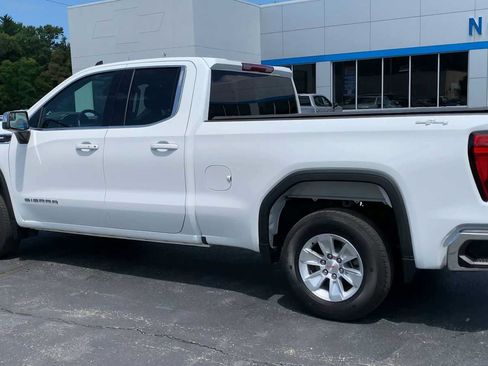 Used 2024 GMC Sierra 1500 SLE AWD/4WD image 6