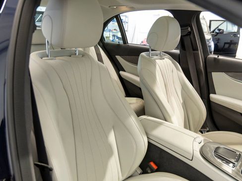 Used 2023 Mercedes-Benz E 350 Sedan image 27