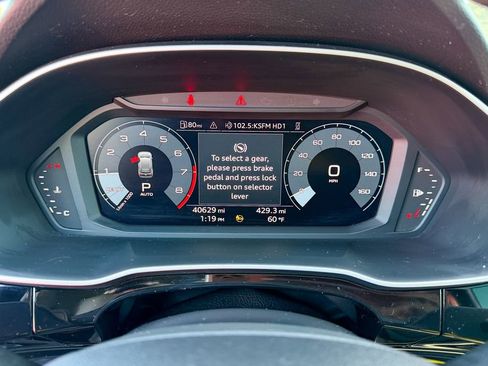 Used 2022 Audi Q3 2.0T Premium w/ Convenience Package image 16