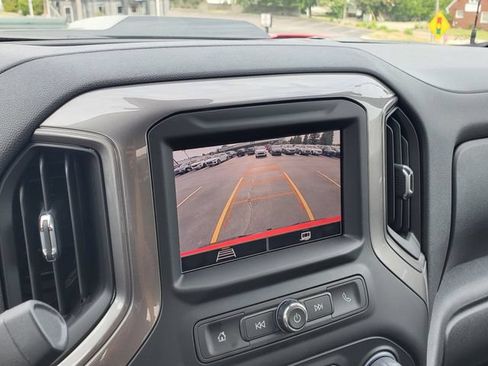 Certified 2025 Chevrolet Silverado 1500 Custom Trail Boss w/ LPO, Dark Essentials Package AWD/4WD image 31