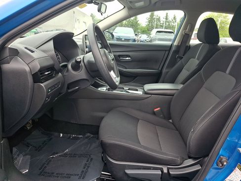 Used 2023 Nissan Sentra SV FWD image 13