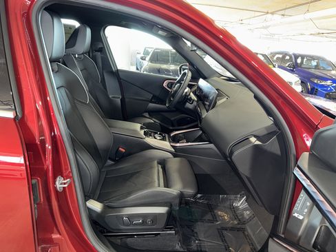 Certified 2025 BMW X3 xDrive30i image 10