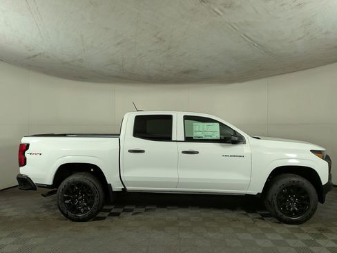New 2026 Chevrolet Colorado W/T w/ WT Custom Package AWD/4WD image 6