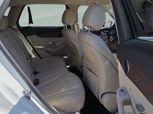 Certified 2022 Mercedes-Benz GLC 300 GLC 300 image 19