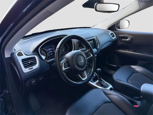 Used 2020 Jeep Compass Latitude w/ Popular Equipment Group image 25