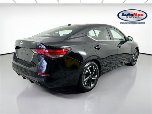 Used 2024 Nissan Sentra SV image 2