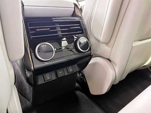 New 2026 Land Rover Range Rover Sport SE image 15