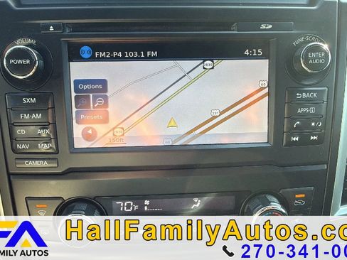 Used 2018 Nissan Titan SV w/ SV Convenience Package image 27