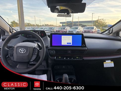New 2026 Toyota Prius Plug-In Hybrid FWD image 8