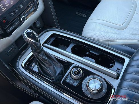 Used 2020 INFINITI QX80 Limited AWD/4WD image 17