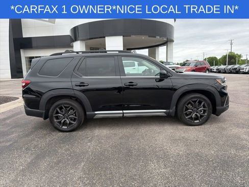 Used 2023 Honda Pilot Elite image 13