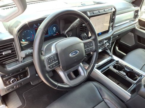 Used 2023 Ford F250 Lariat w/ Sport Appearance Package AWD/4WD image 21