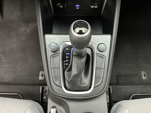 Used 2022 Hyundai Kona SEL AWD/4WD image 19