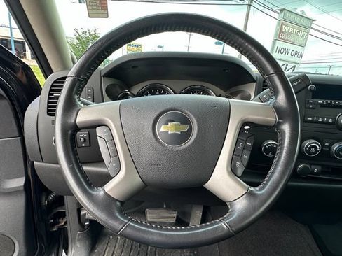 Used 2012 Chevrolet Silverado 1500 LT w/ Interior Plus Package AWD/4WD image 8