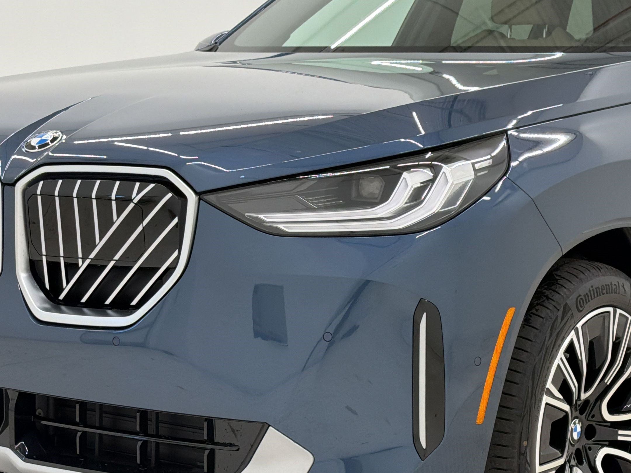 New 2026 BMW X3 xDrive30i w/ Premium Package AWD/4WD image 11
