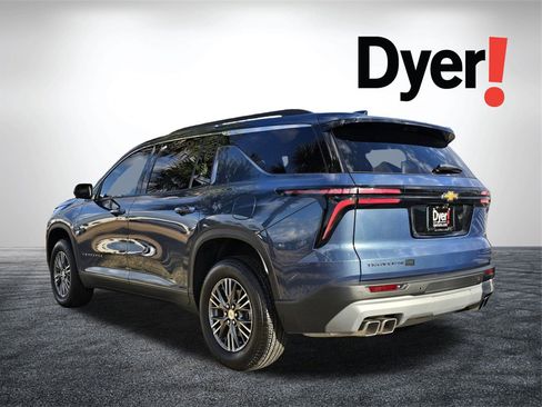 Certified 2026 Chevrolet Traverse LT w/ Enhanced Driving Package image 8