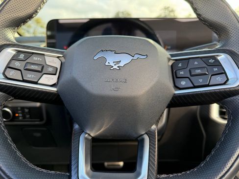 Used 2024 Ford Mustang Premium image 47