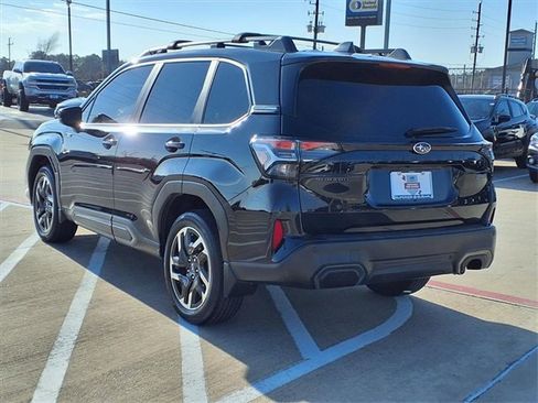 Certified 2025 Subaru Forester Limited image 2