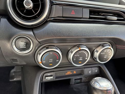 Used 2019 MAZDA MX-5 Miata RF Grand Touring RWD image 50