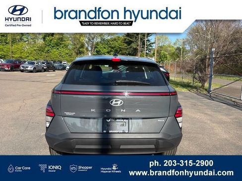 Certified 2026 Hyundai Kona SE AWD/4WD image 5