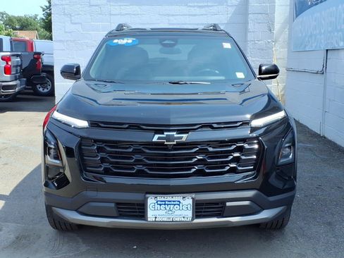 Certified 2025 Chevrolet Equinox LT w/ Convenience Package II AWD/4WD image 2