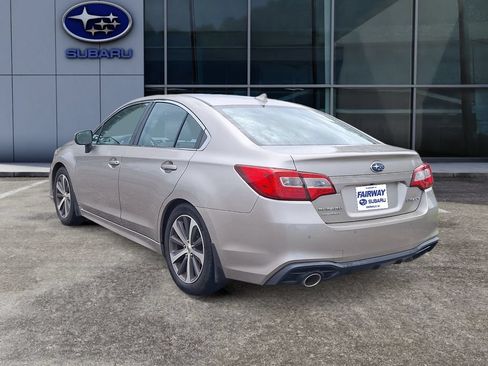 Used 2018 Subaru Legacy 2.5i Limited AWD/4WD image 3