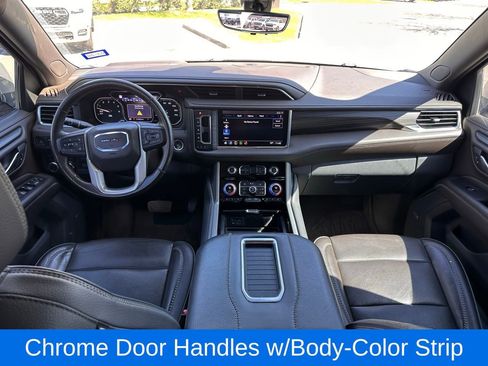 Used 2021 GMC Yukon XL Denali w/ Denali Ultimate Package image 19