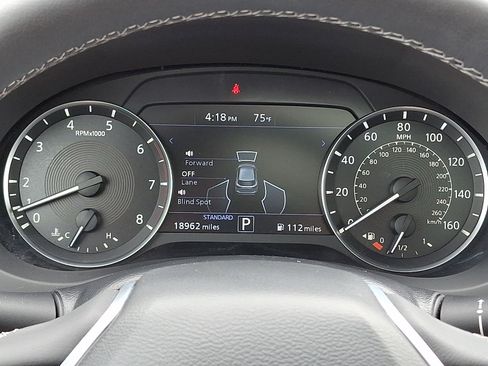 Used 2023 INFINITI QX50 Luxe AWD/4WD image 22