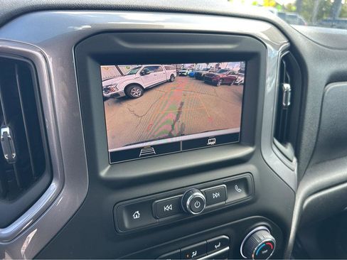 Used 2022 Chevrolet Silverado 1500 W/T w/ WT Value Package image 6