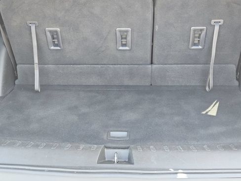 Used 2020 Chevrolet Traverse LS FWD image 23