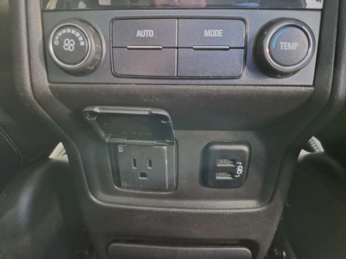 Used 2018 GMC Acadia SLT AWD/4WD image 19