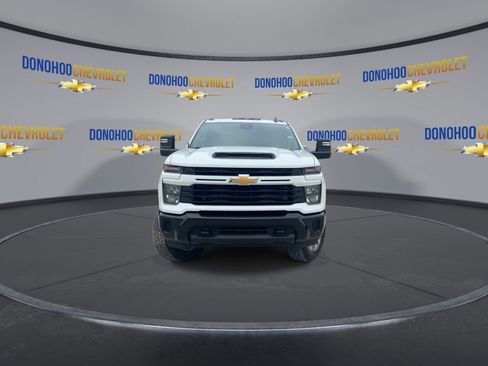Used 2025 Chevrolet Silverado 2500 Custom w/ Z71 Off-Road Package AWD/4WD image 6