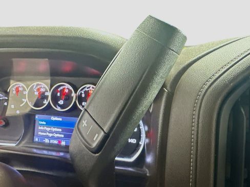 Used 2020 Chevrolet Silverado 2500 LT w/ All Star Edition AWD/4WD image 17