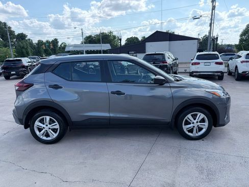 Used 2024 Nissan Kicks S FWD image 39
