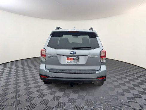 Used 2018 Subaru Forester 2.5i Limited w/ Popular Package #3B image 6