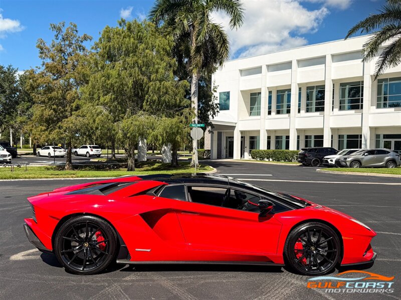 Used 2019 Lamborghini Aventador S AWD/4WD image 67