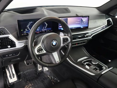 Used 2024 BMW X5 xDrive40i w/ M Sport Package AWD/4WD image 7