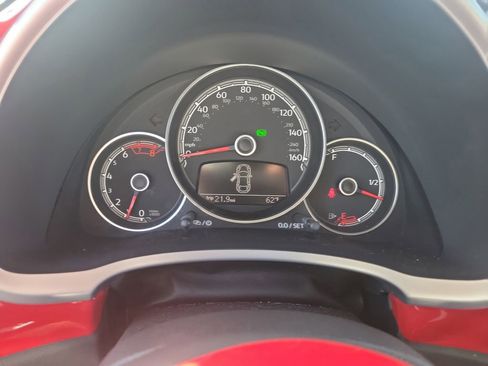 Used 2019 Volkswagen Beetle 2.0T SE w/ SE Premium Package image 26