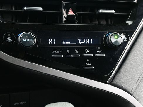 Used 2024 Toyota Camry LE FWD image 20