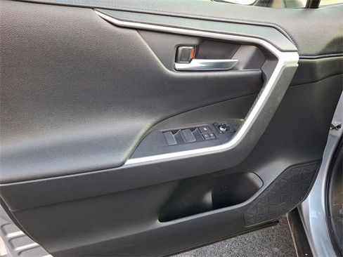 Certified 2020 Toyota RAV4 XSE image 12