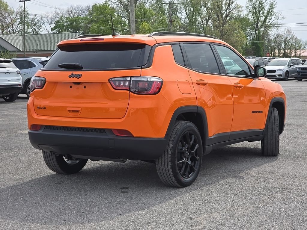 New 2026 Jeep Compass Latitude AWD/4WD image 7