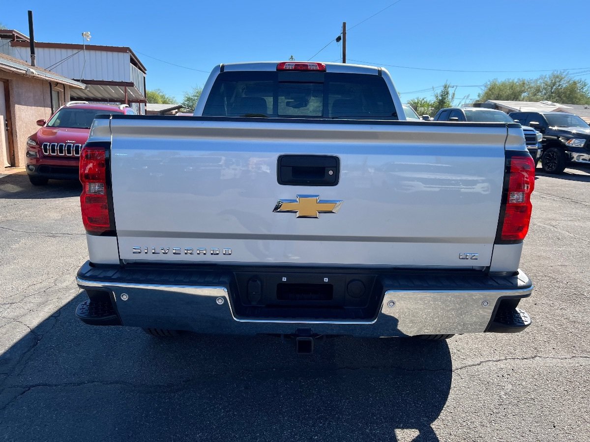 Used 2015 Chevrolet Silverado 1500 LTZ Z71 w/ LTZ Plus Package AWD/4WD image 6