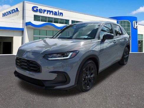 Certified 2025 Honda HR-V Sport image 1