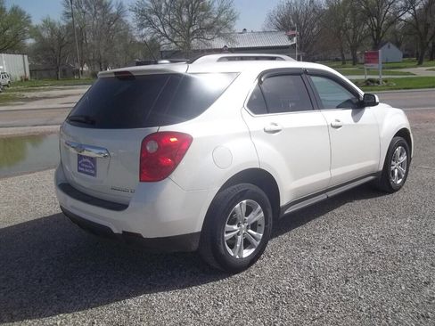 Used 2015 Chevrolet Equinox LT w/ Driver Convenience Package image 6