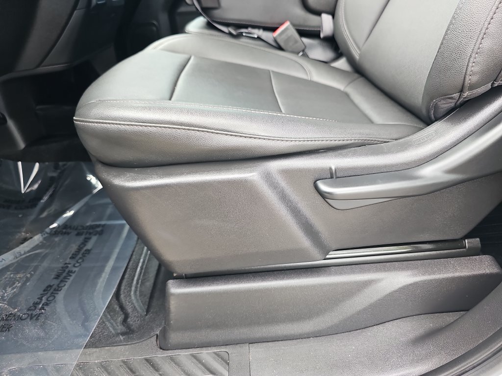 Used 2022 Chevrolet Silverado 3500 W/T AWD/4WD image 25