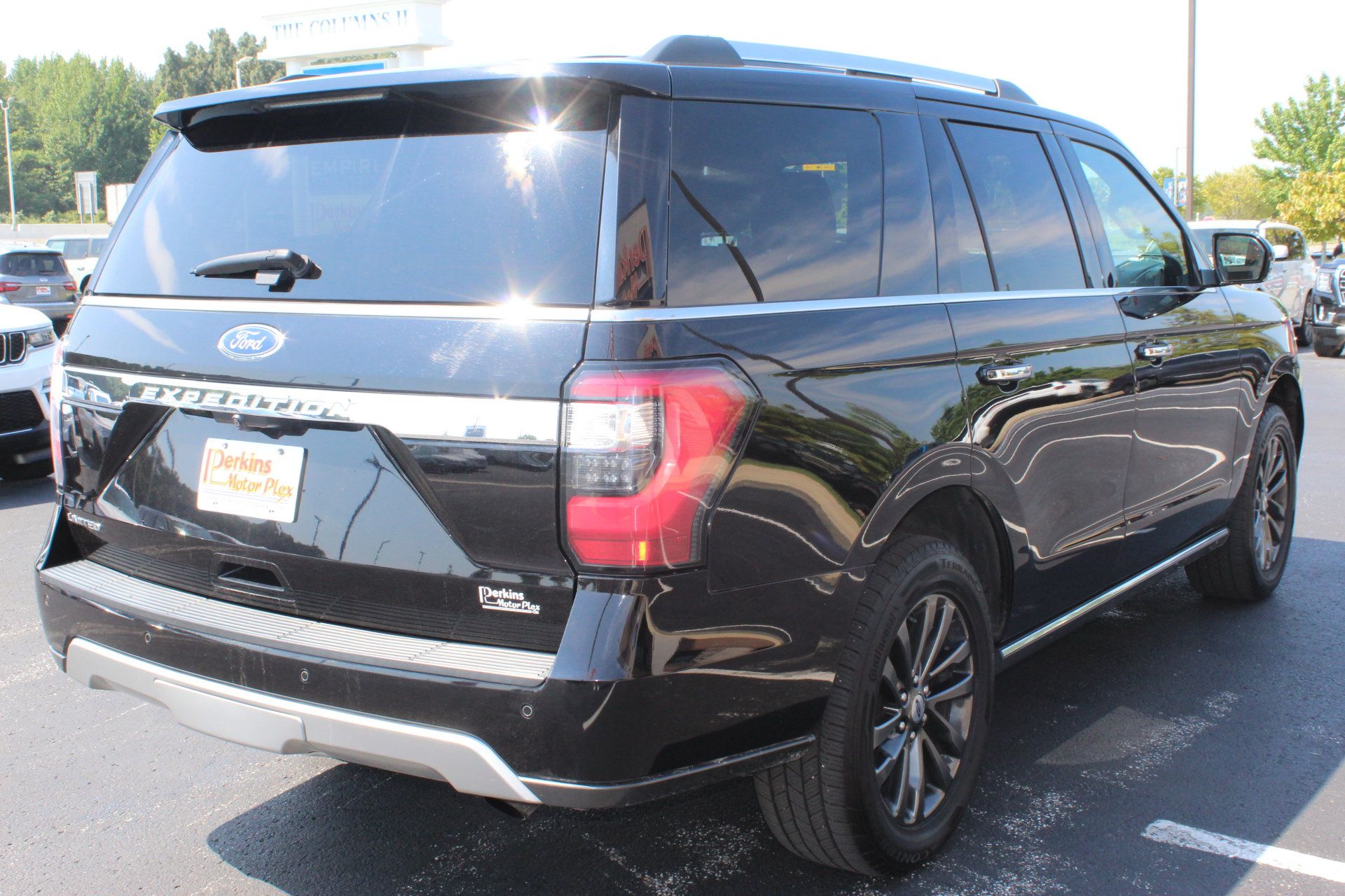 Used 2021 Ford Expedition Limited AWD/4WD image 6