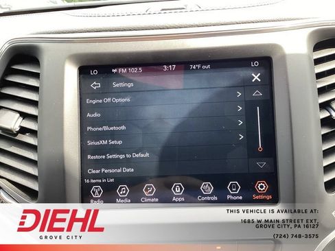 Used 2022 Jeep Cherokee Latitude Lux w/ Sun & Sound Group AWD/4WD image 44