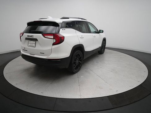 Used 2023 GMC Terrain SLE w/ Driver Convenience Package image 35
